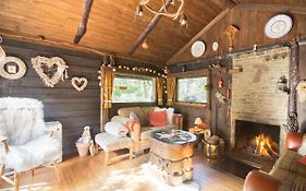 Brechts Boshuisje Quiet Vacation Home With Sauna
